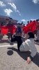 那里的足球很纯粹！摩洛哥球迷在街头玩起花式足球